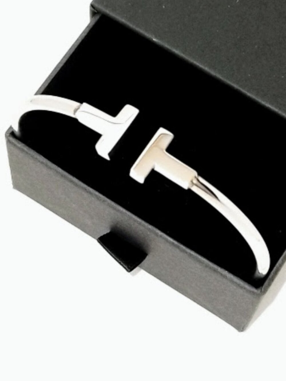 18k Gold Plated "T" Design Bangle Bracelet | 316L Steel Silver Trendy Love